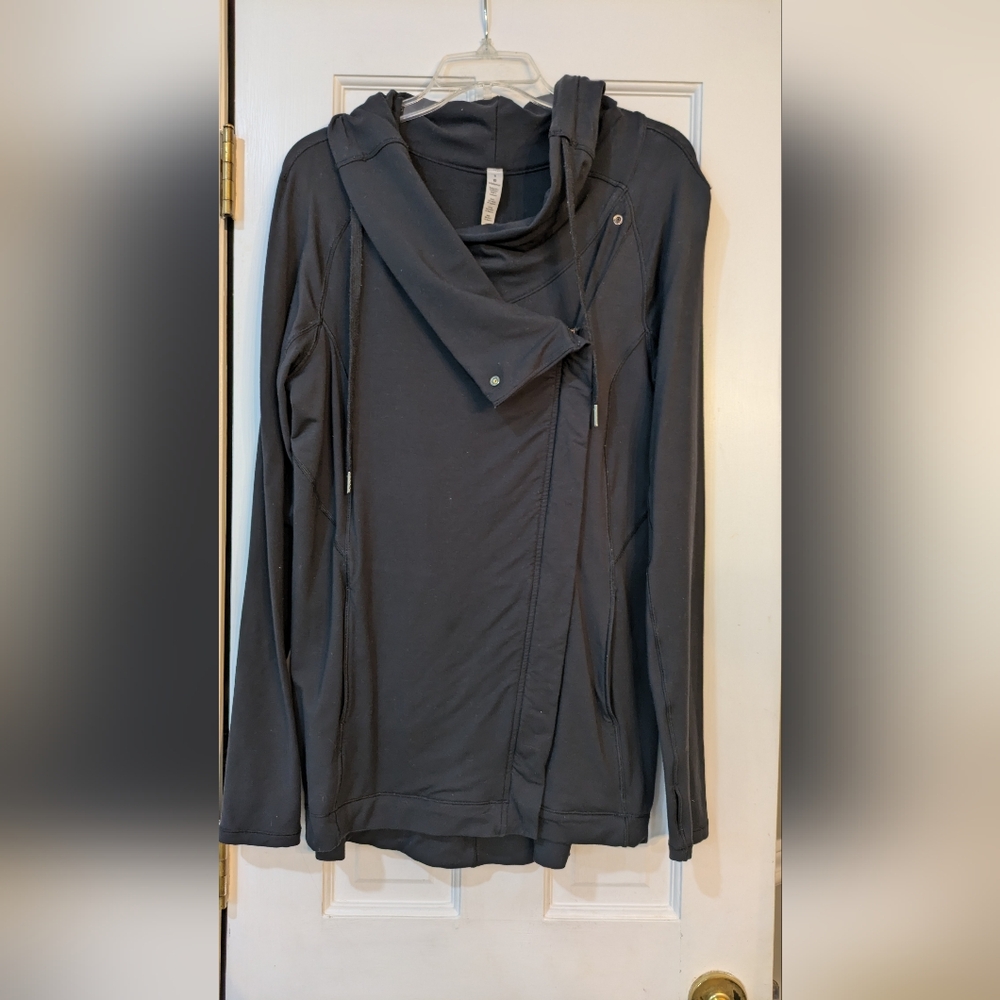 Lululemon Asymmetrical High Low Jacket